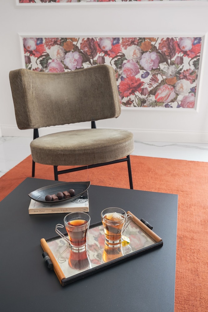 Palazzo Sovrana 35/50