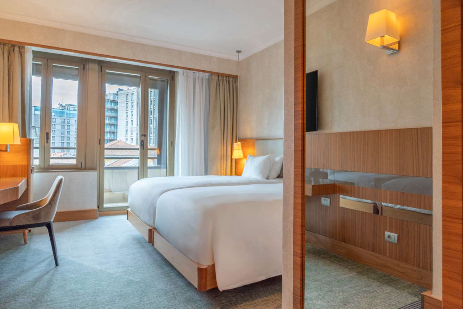 Room, Twin Beds