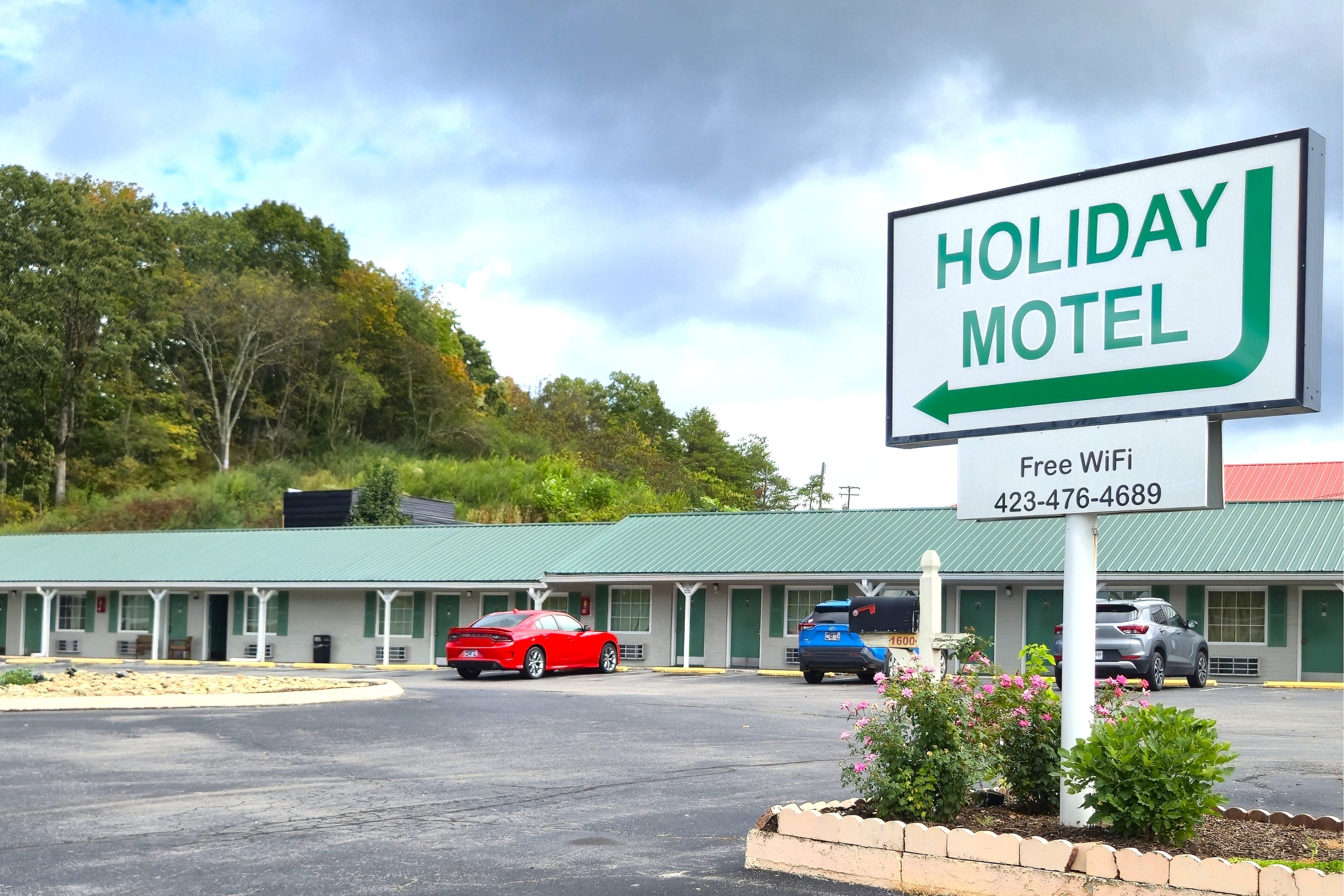 Holiday Motel by Belvilla Cleveland, TN 38/44
