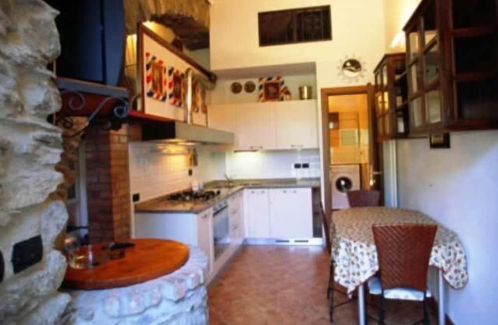 Sandra Villa Rooms 23/43
