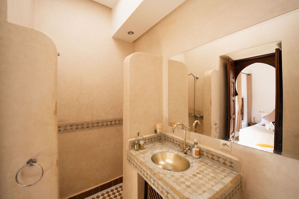 Riad 107 45/50