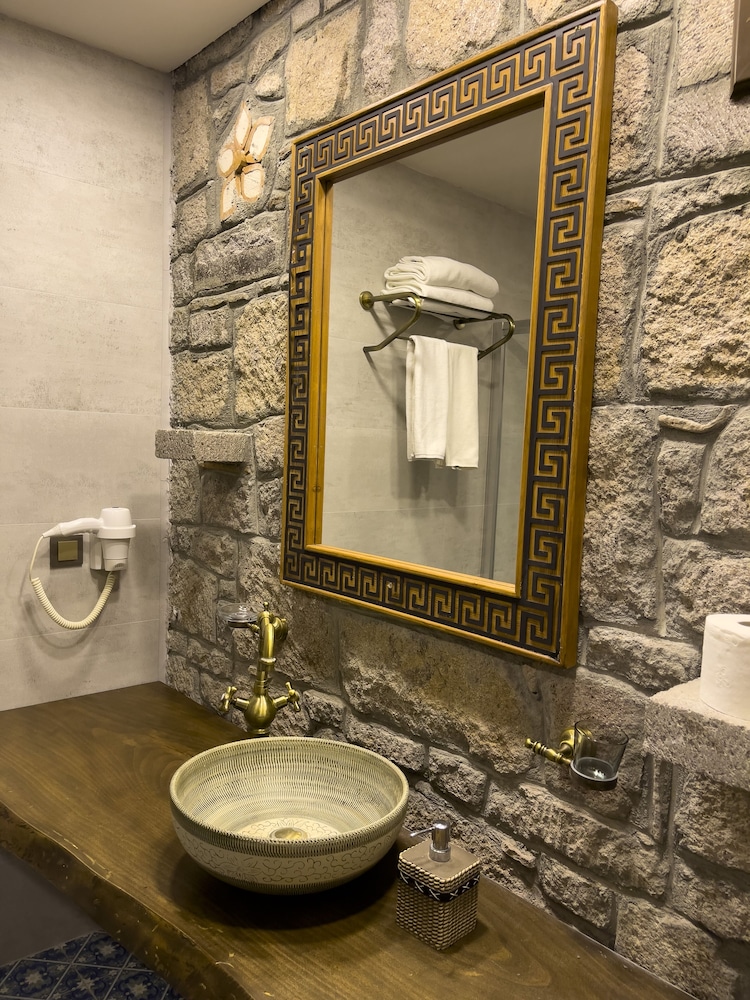 Assos Dionysos Hotel - Adults Only 48/49