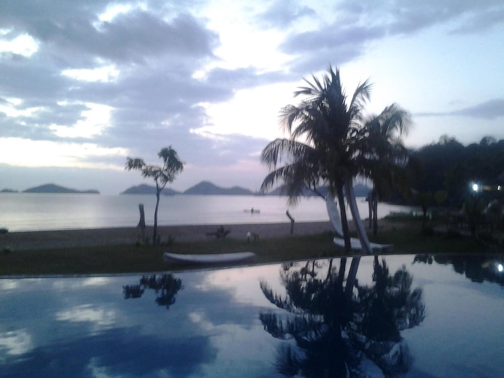 Luwansa Beach Resort 20/38