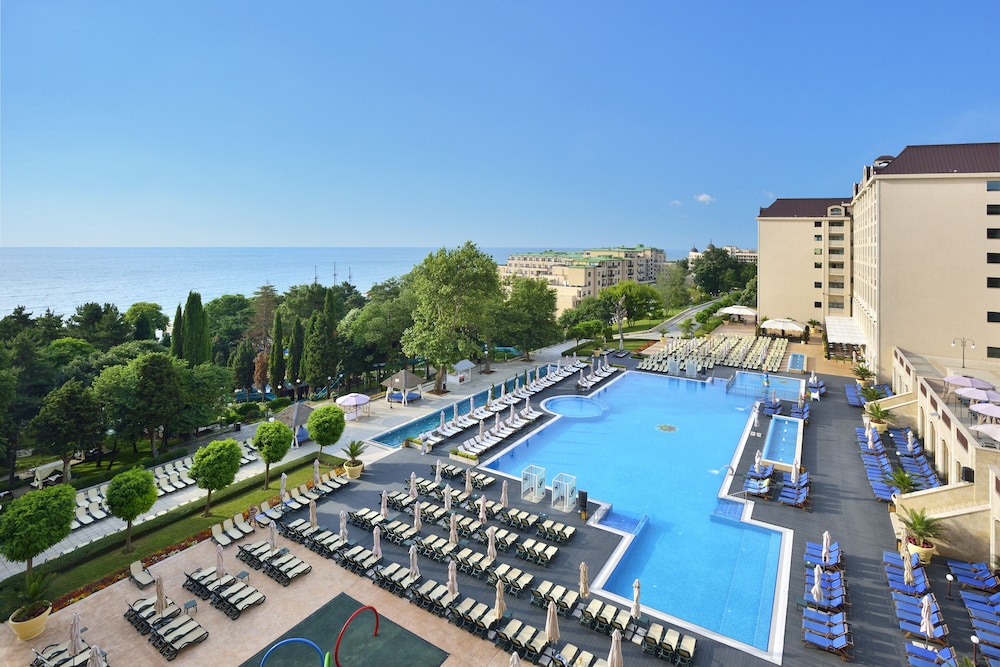 Melia Grand Hermitage 5/81