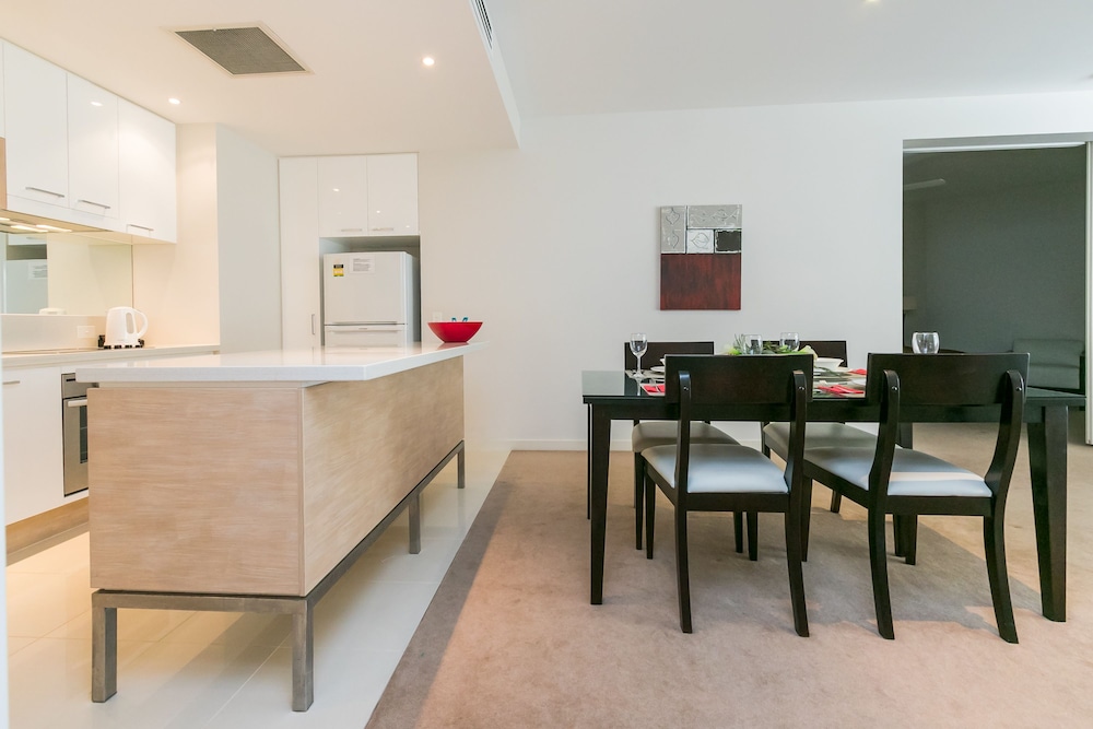 Grand Mercure Allegra Hervey Bay 57/74
