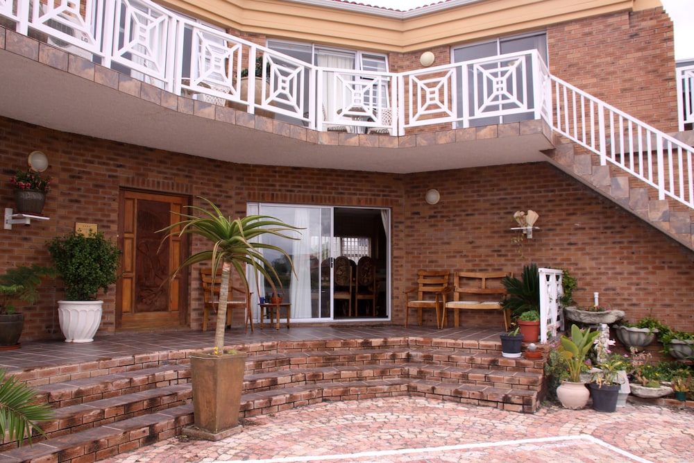 Blougans B&B Gansbaai 3/22