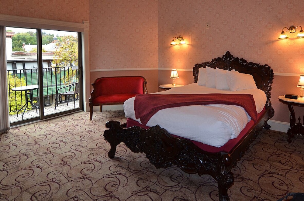 Water Street Inn 31/64