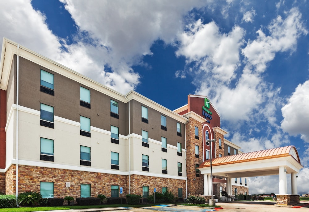 Holiday Inn Express & Suites Port Arthur Central-Mall Area 1/52