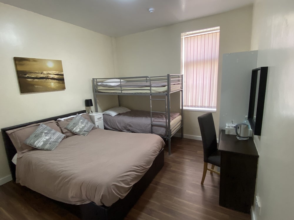 Olive Lodge Blackpool 4/29