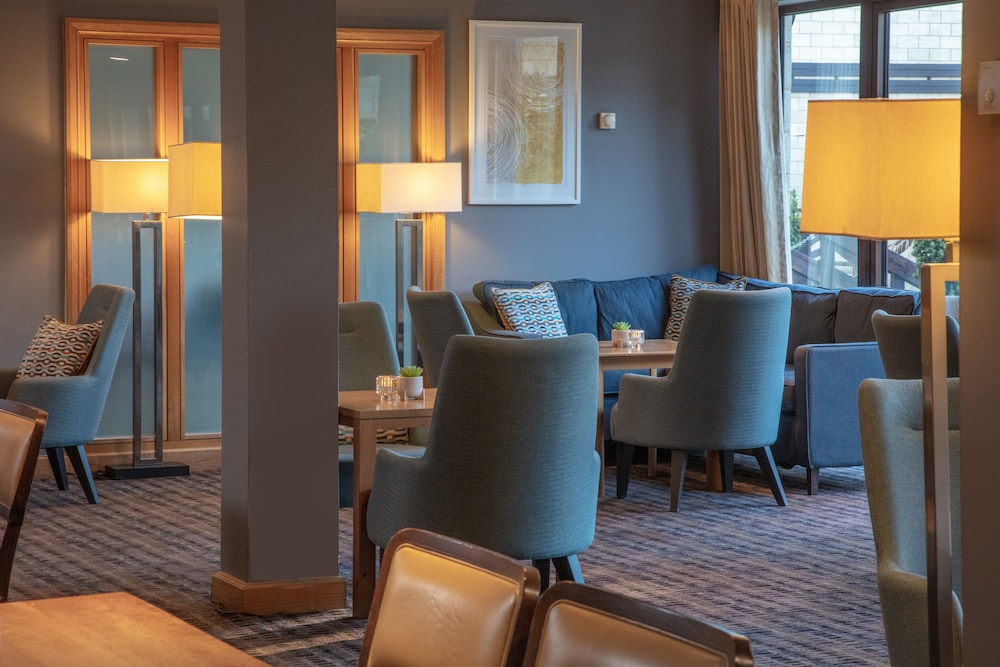 Hampshire Court Hotel & Spa 56/65