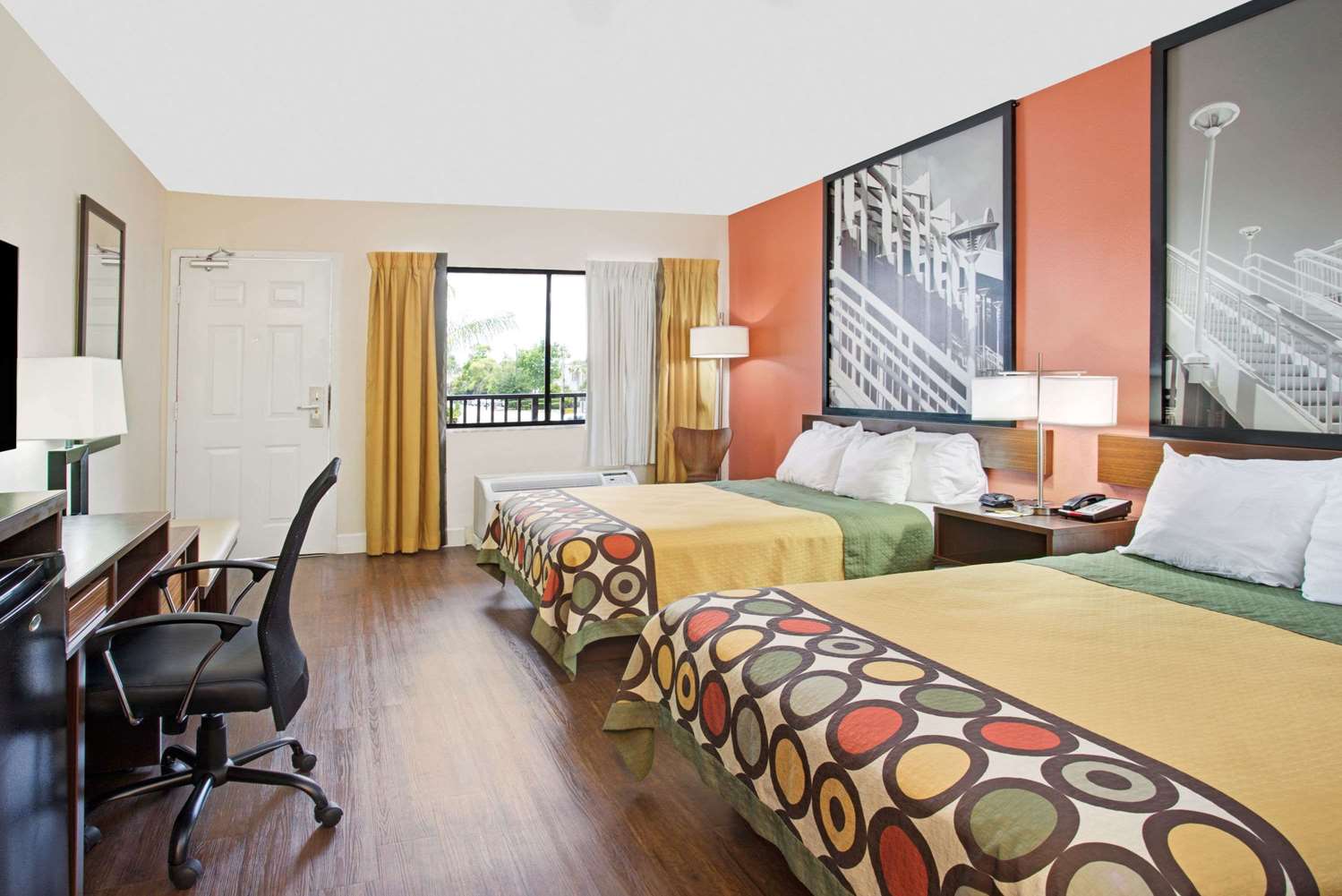 Orlando Inn International Drive Area 5/12