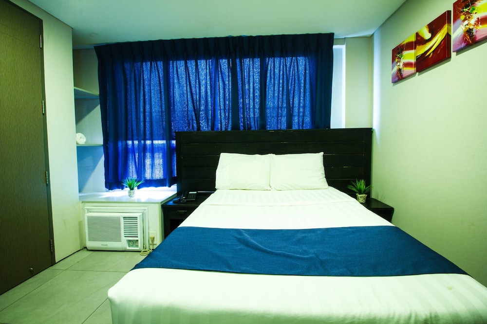 Jade Hotel Suites 9/66