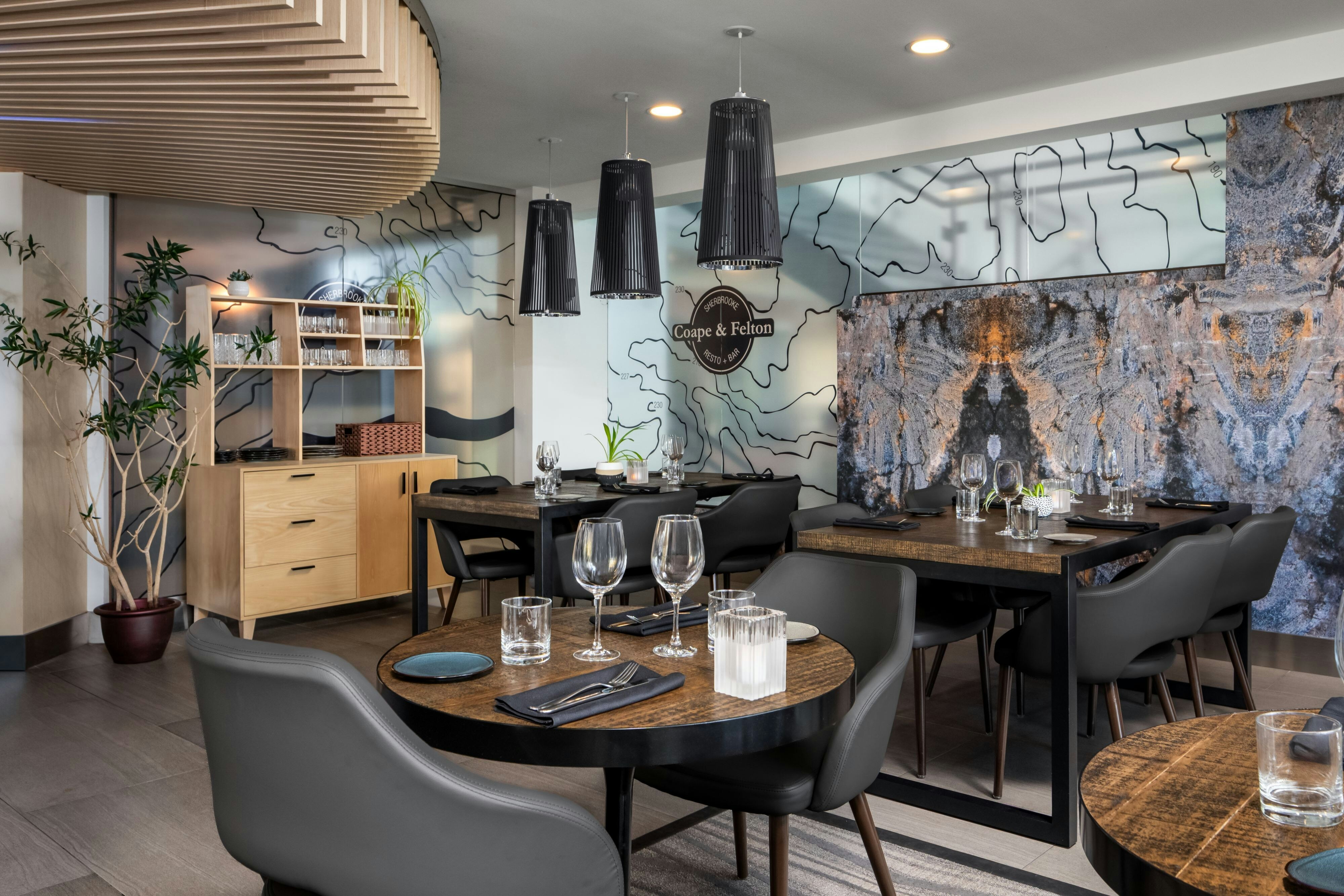 Delta Hotels By Marriott Sherbrooke Conference Centre 14/19