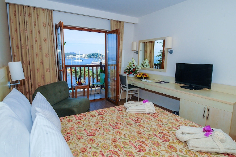 Diamond Of Bodrum 16/50
