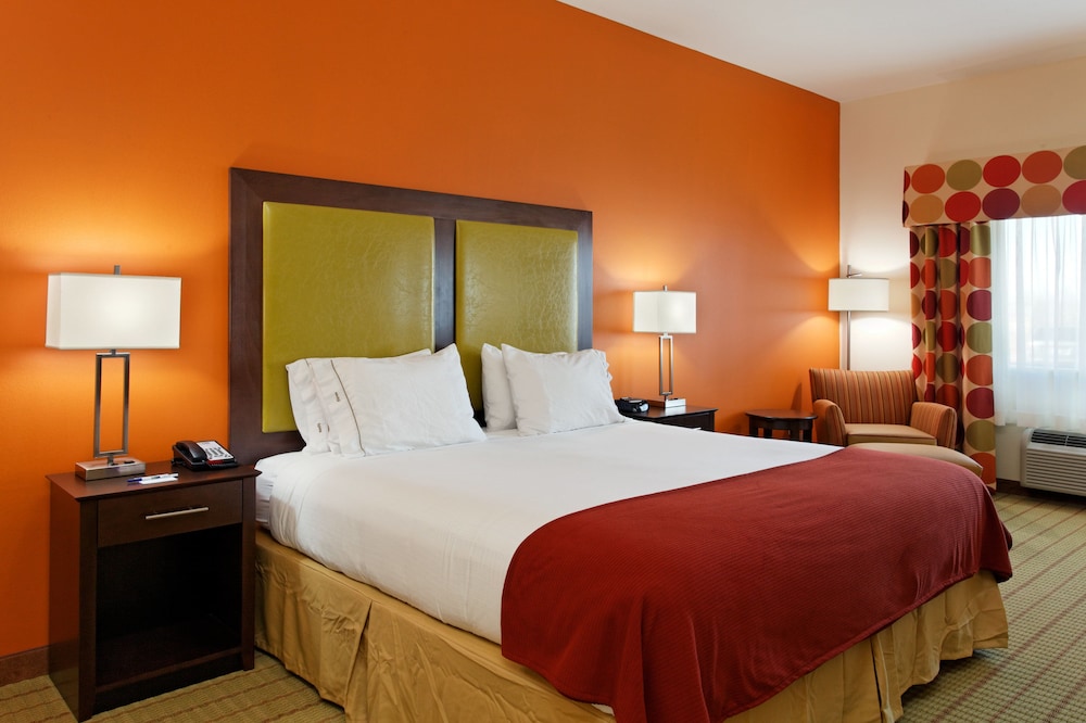 Holiday Inn Express Hotel Suites Florence Northeast 11/42