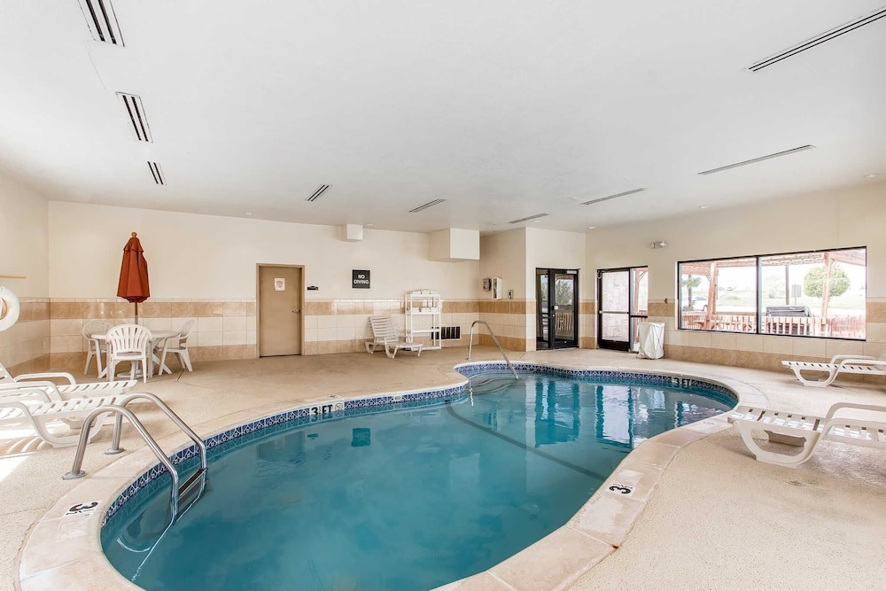 Comfort Suites Lawton Near Fort Sill 3/56