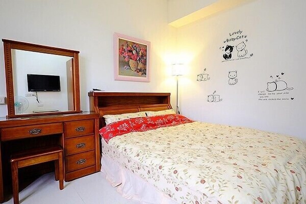 Shang Her Yuan Bed And Breakfast 23/32