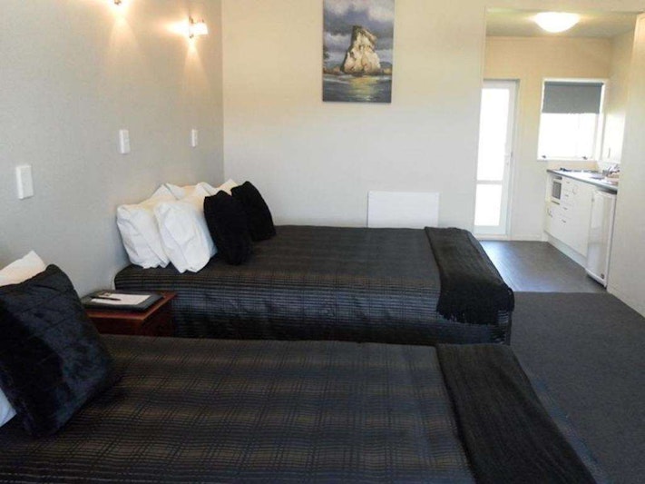 Aldan Lodge Motel 32/47