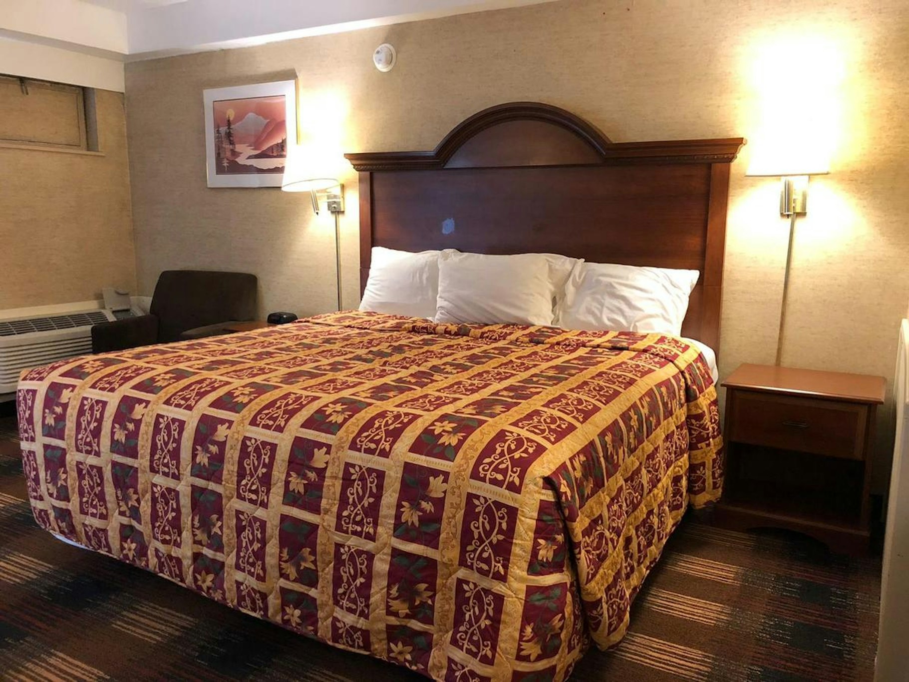 Red Carpet Inn North Syracuse 17/38