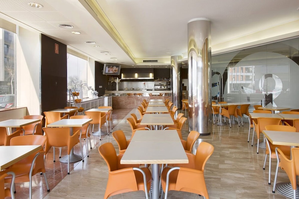 Sb Express Tarragona Hotel 39/61