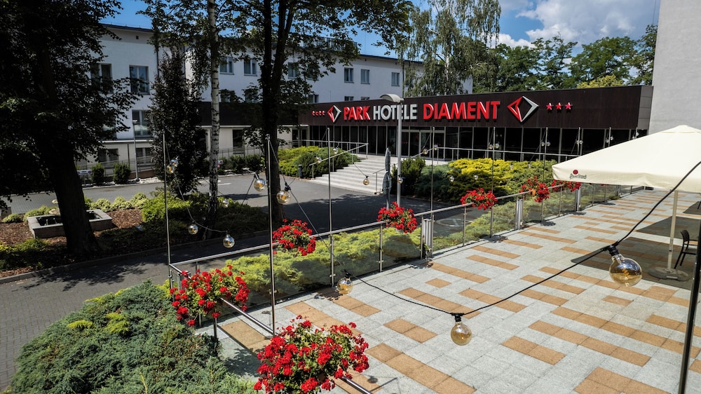 Hotel Diament Zabrze 62/66