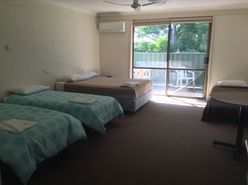 Settlers Inn 39/58