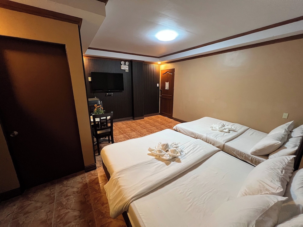 غرفة عائلية بسرير كوين، Rossa Hotel 6/10