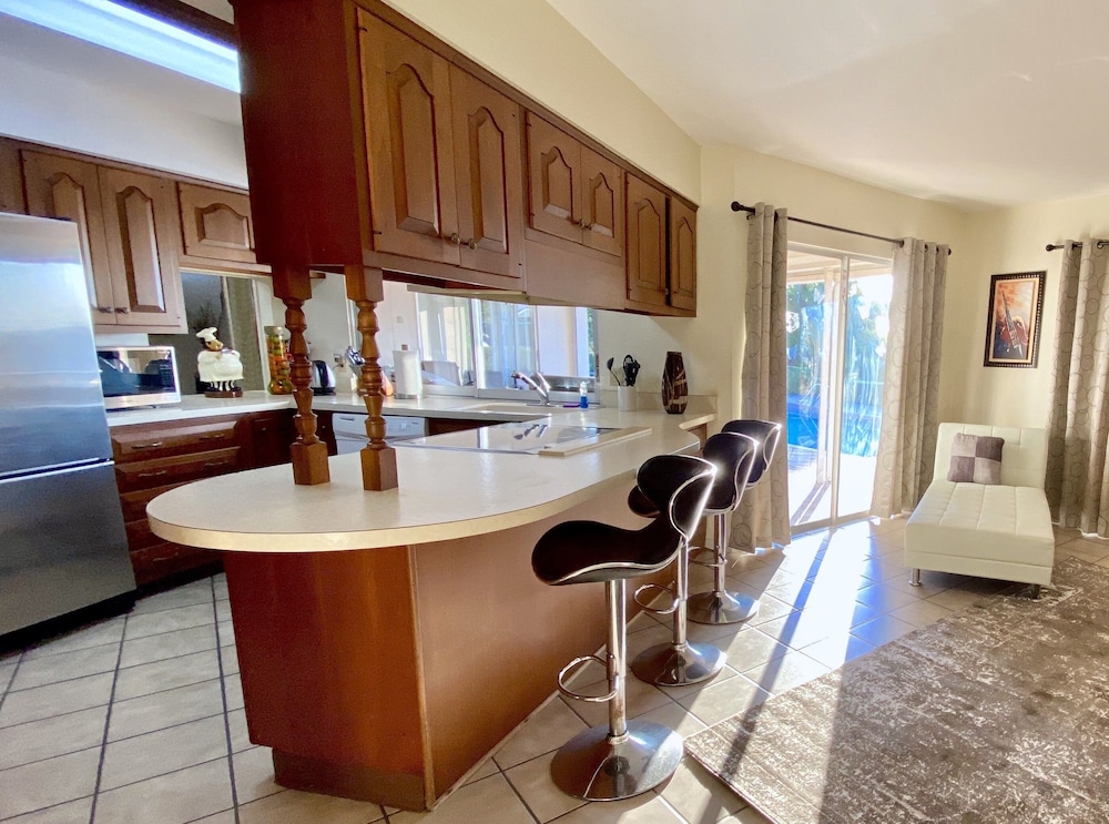 Villa Marco Island 37/50