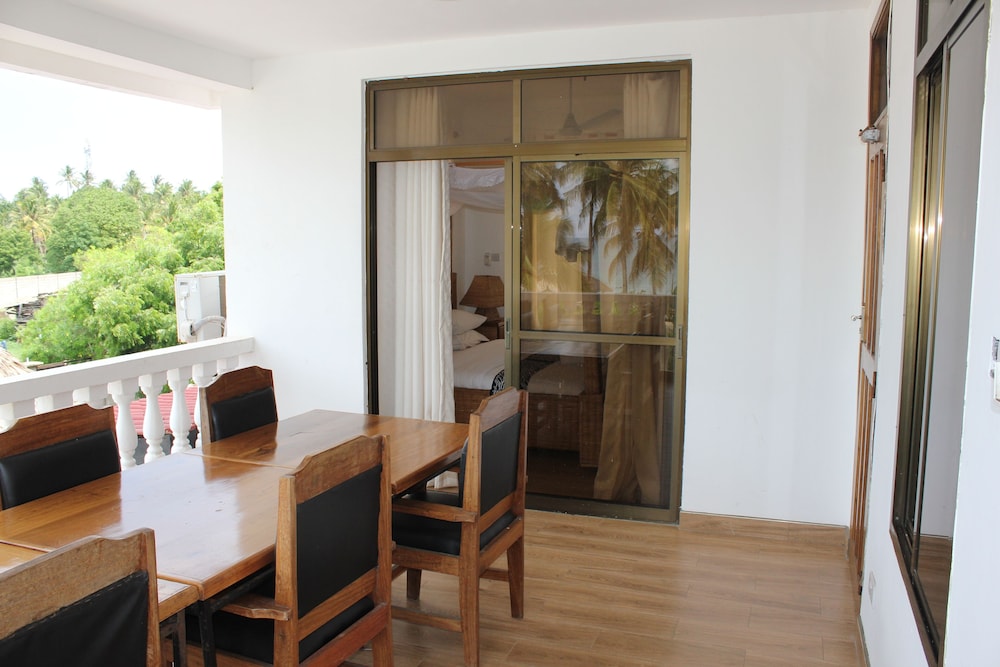 Villa Dahl Beach Resort 26/50
