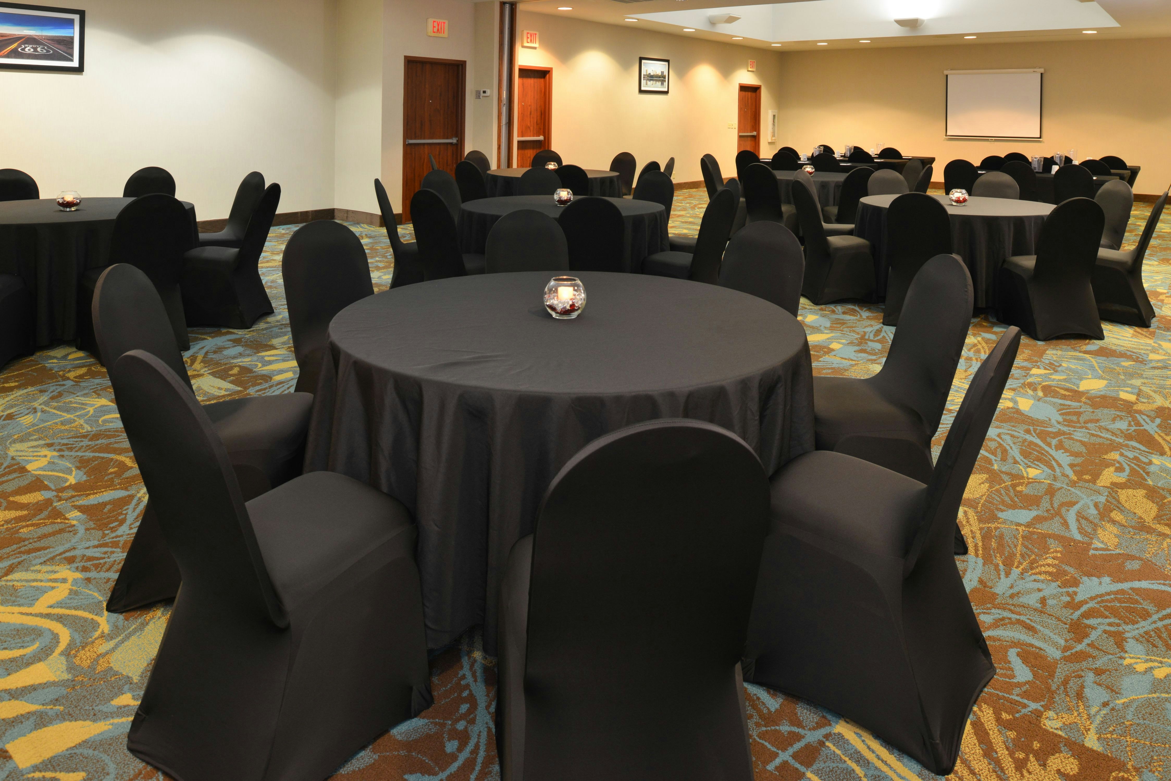 Hampton Inn Tulsasand Springs 23/28
