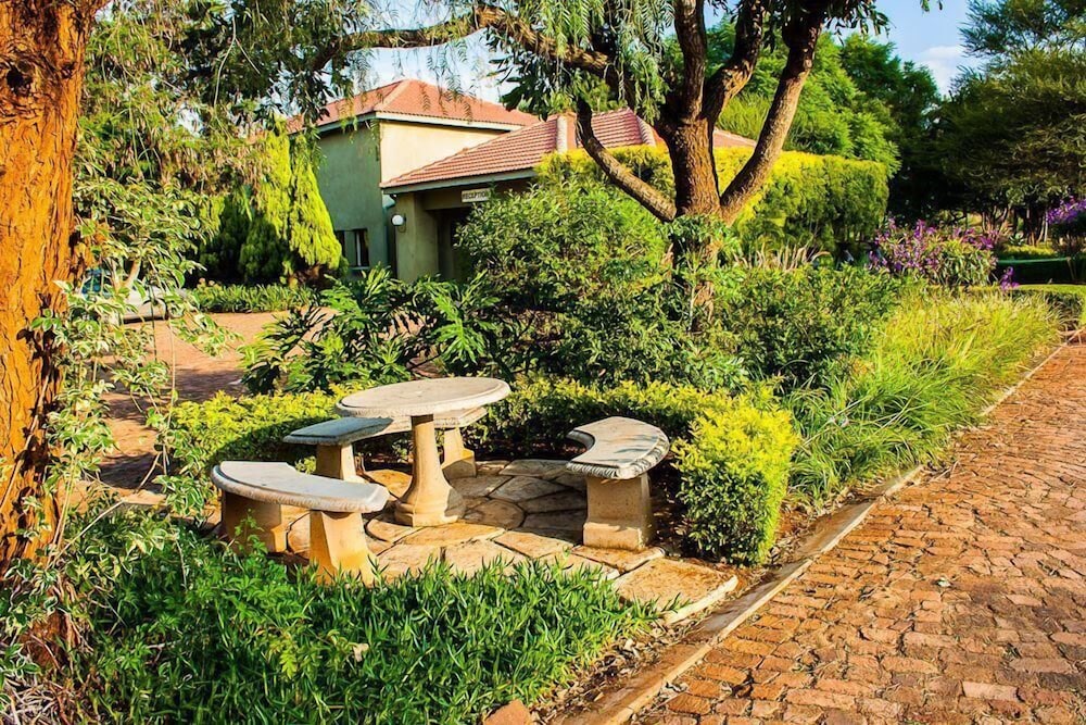 Zororo Lodge 23/29