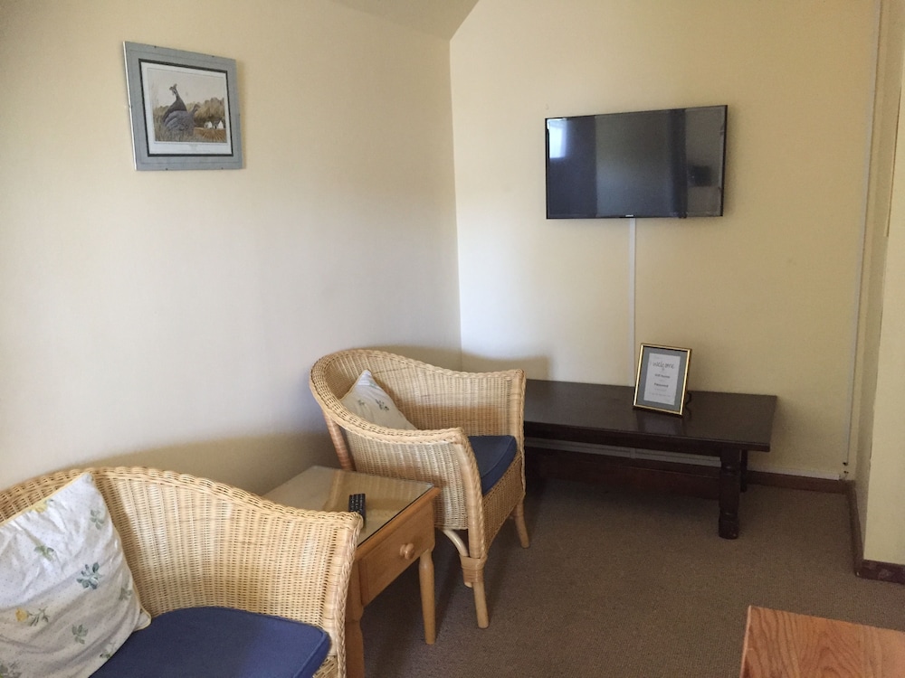 Howard's End Manor 20/50