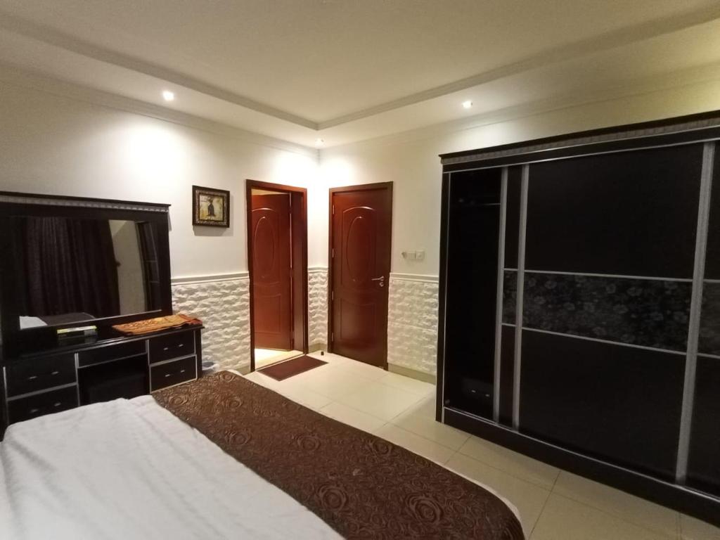 Junior Suite, Celine Al Motamaiza Furnished Apartment 2/2