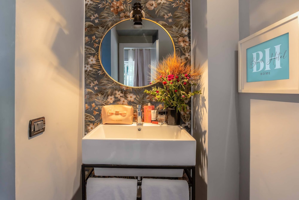 Bloom Hotel Roma 44/75