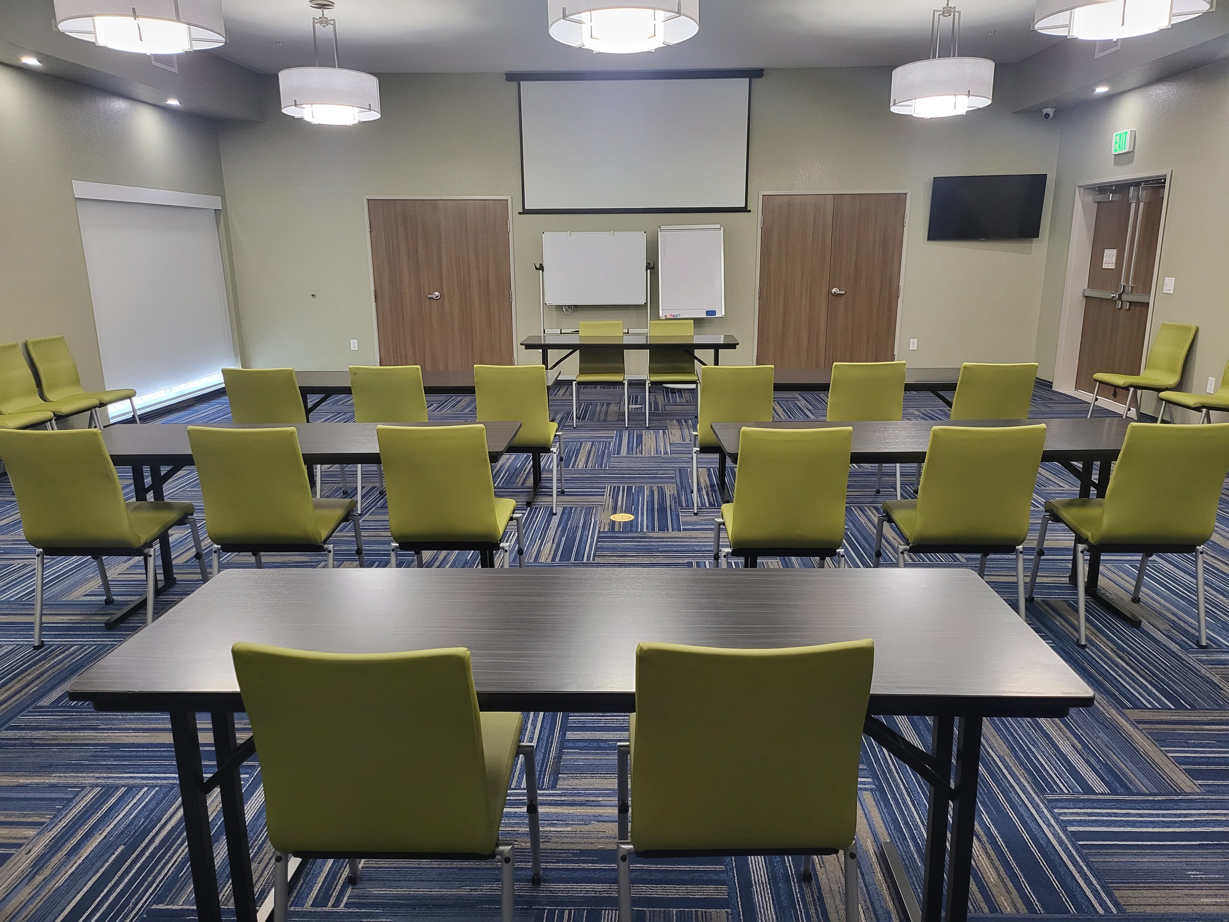 Holiday Inn Express and Suites Canon City 39/41