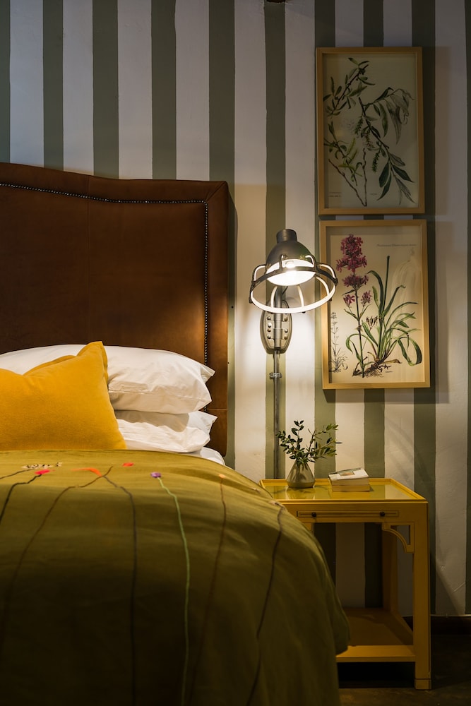 Sweetfontein Boutique Farm Lodge 16/29