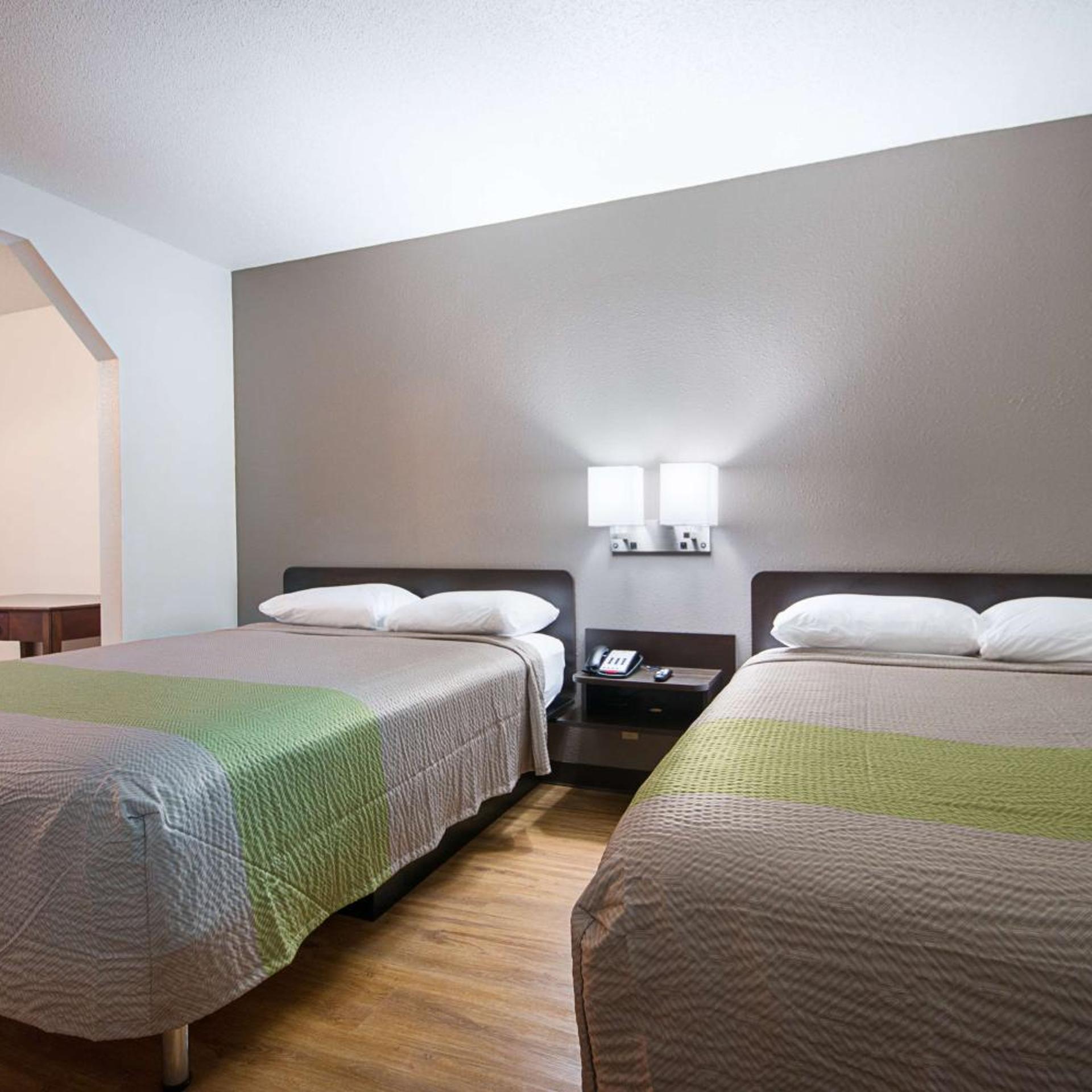 غرفة بسريرين كوين للمدخنين، Motel6 New Iberia, LA 2/10