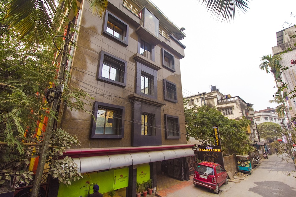 Jagjeet Balaji Inn 13/16