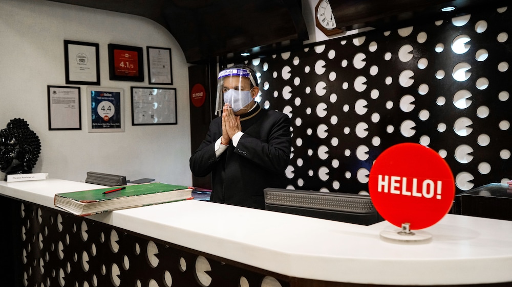 Hotel Blue Stone - Nehru Place 7/49