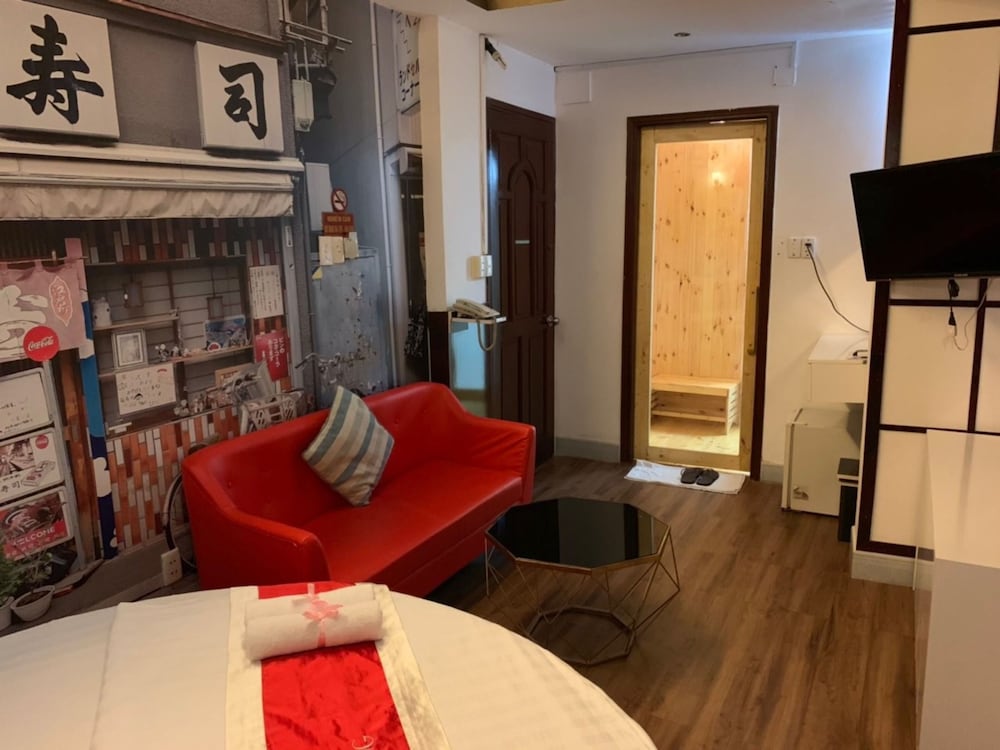 Quynh Huong Hotel 14/21