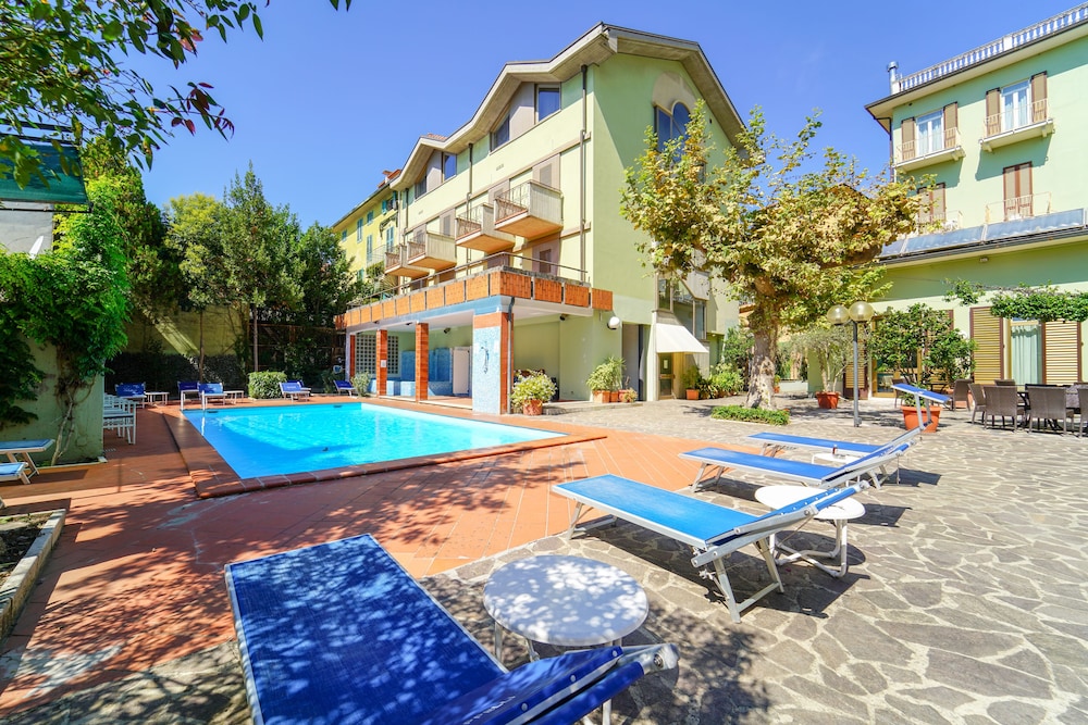 Best Western Hotel Cappelli 70/75