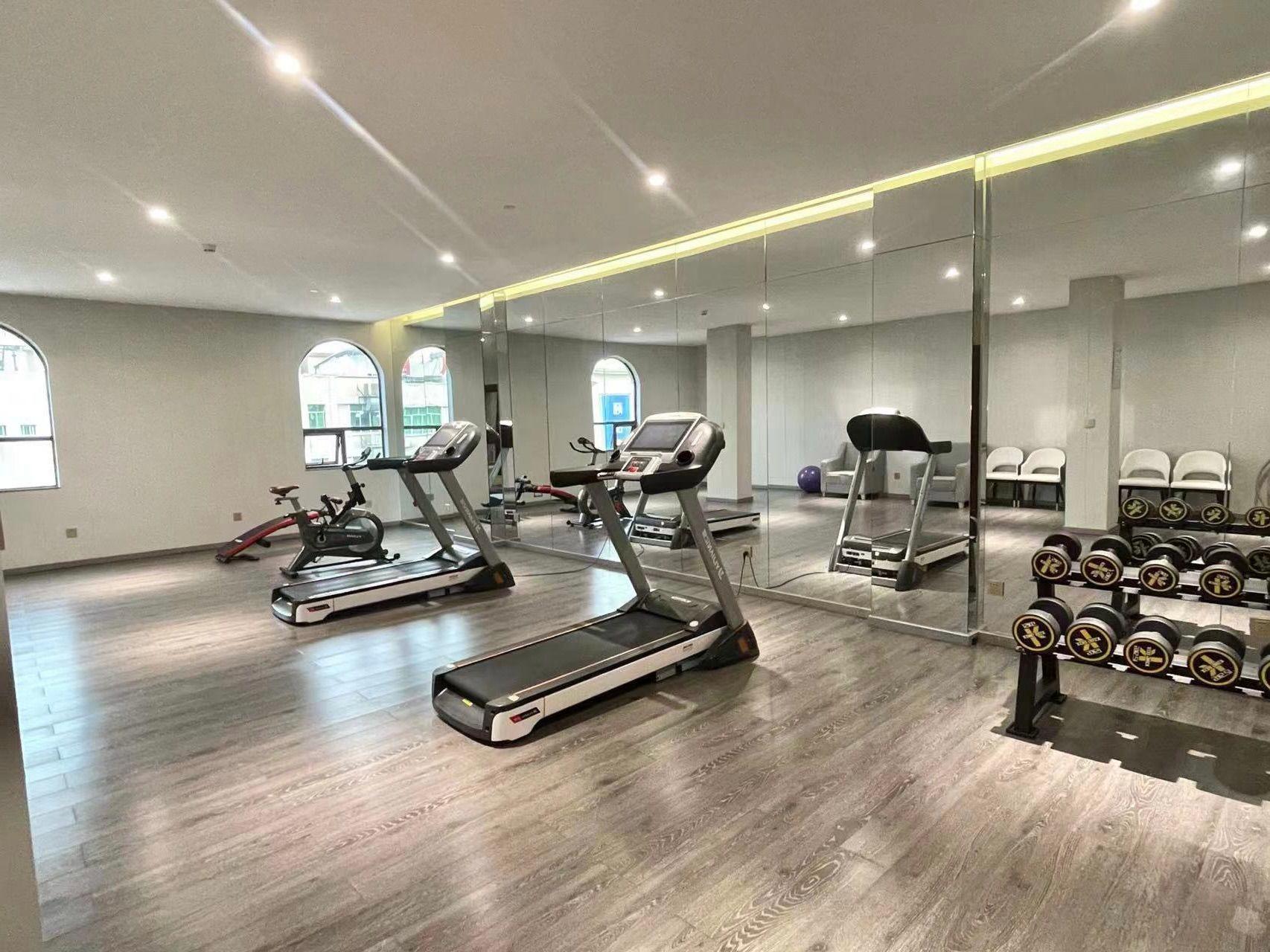 Vienna Hotel (Guangzhou Shiling Leather City) 39/58