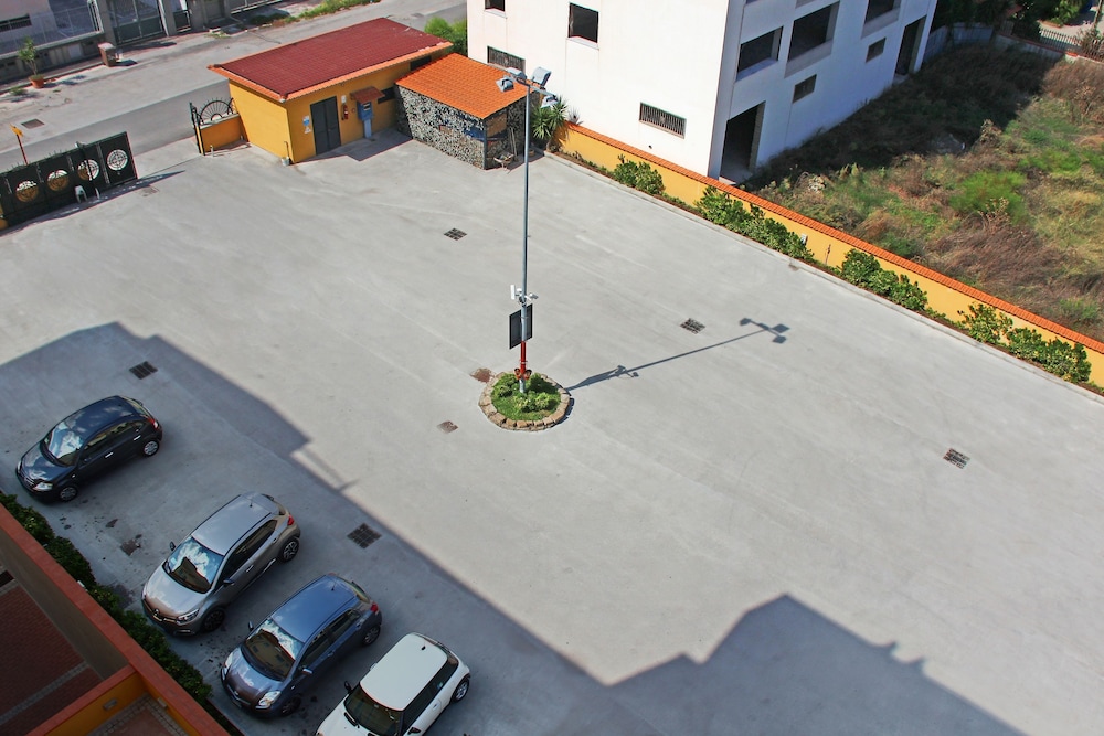 City Hotel Casoria 25/29