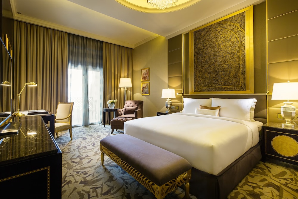 Ezdan Palace Hotel 13/59