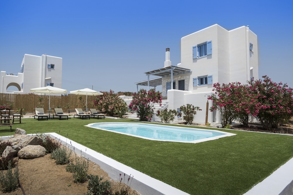 Naxian Resort 40/50