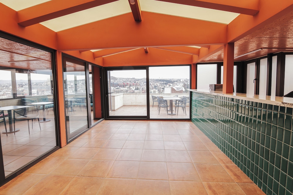 King Tamar Hotel By Luxuria Hotels 21/48