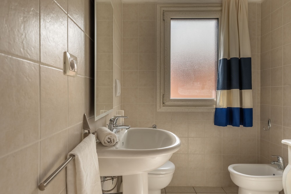 Baia De Bahas Exclusive Resort 45/50