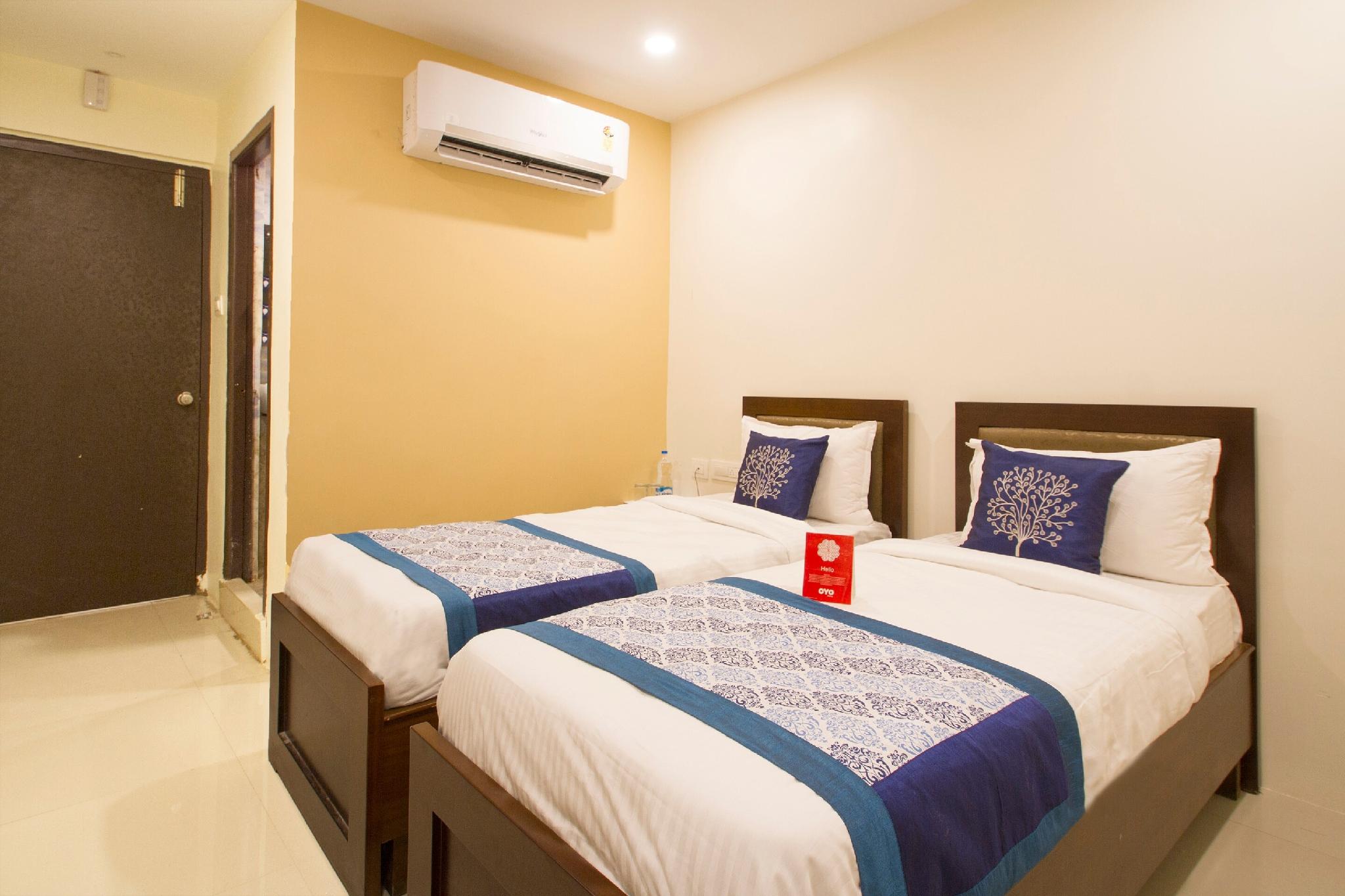Oyo 10225 Hotel Sree Chandana 20/50