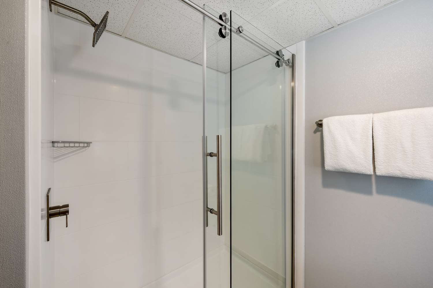 Best Western Plus Alexandria / Fort Belvoir 19/40