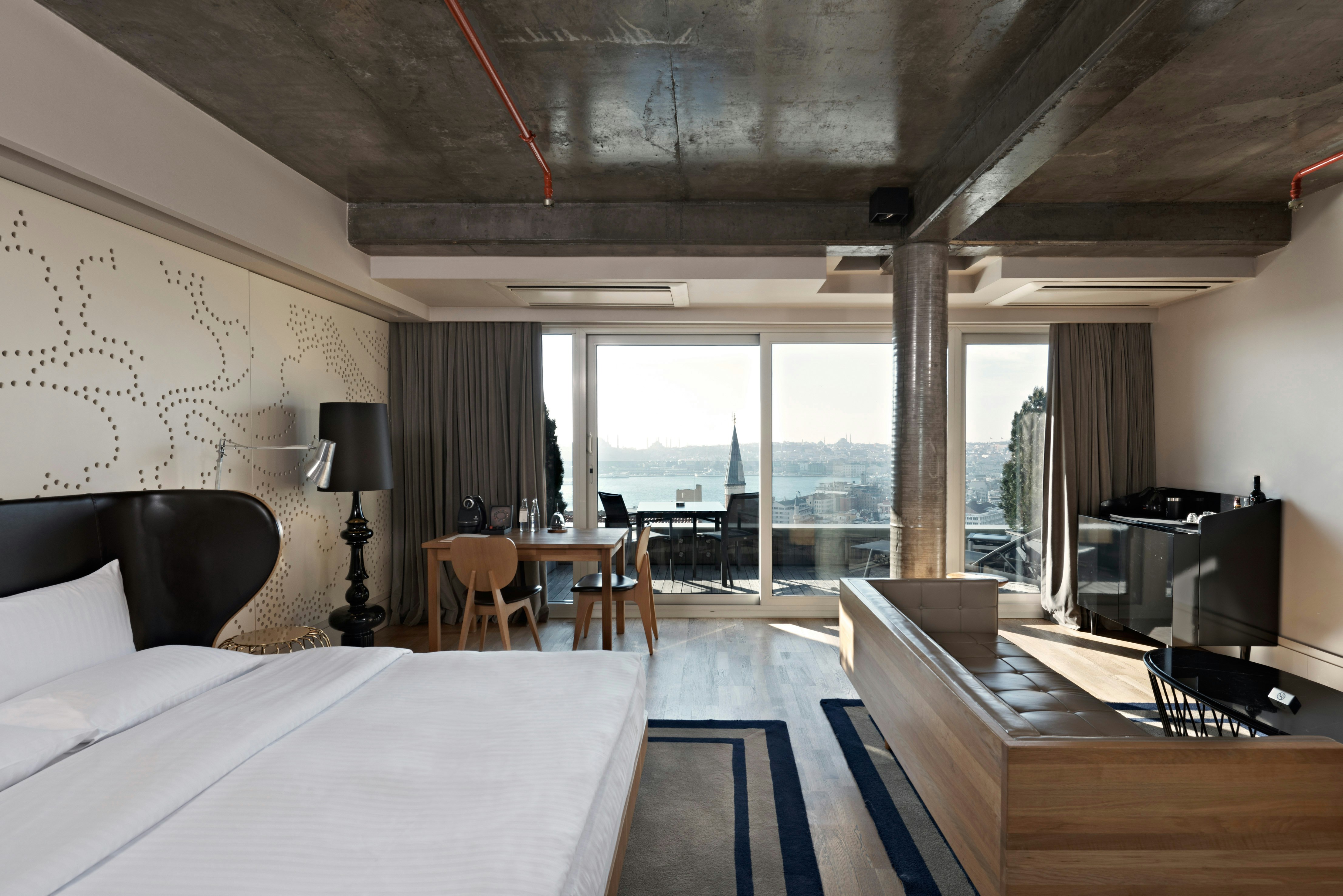 Witt Hotel 18/56